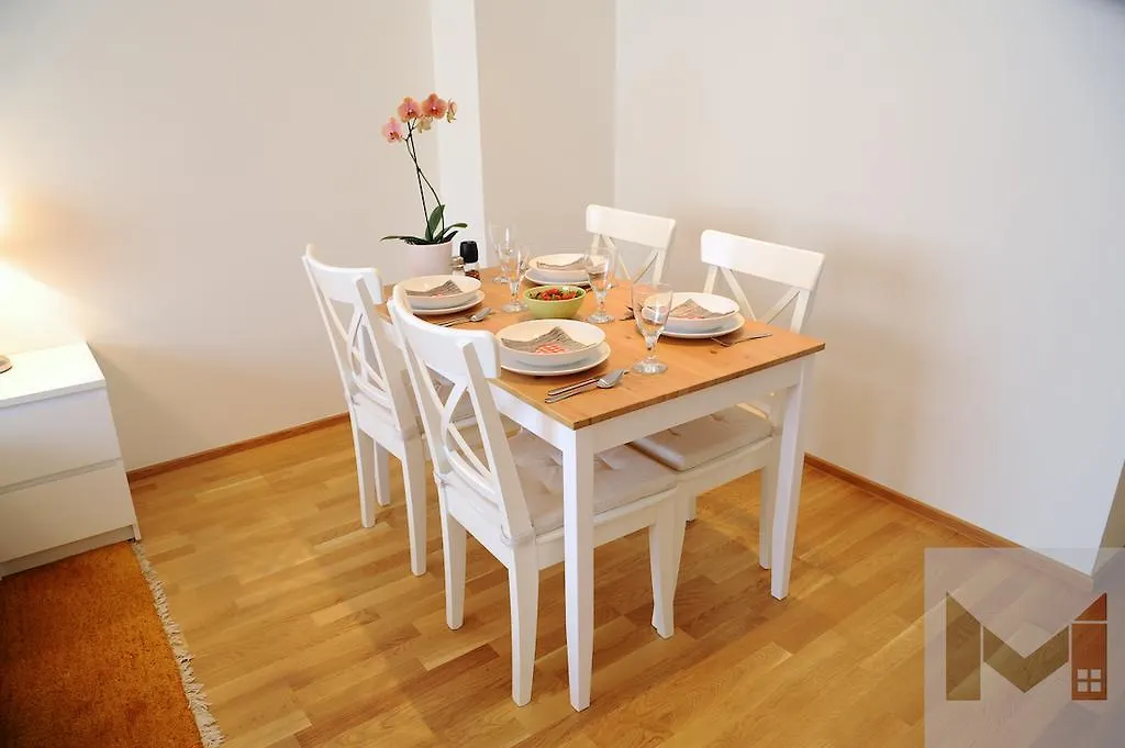 Apartment Orchidea Prag